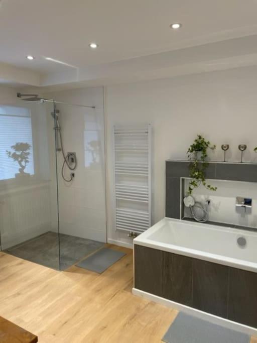 *Neu* Extravagantes Eifelhaus Am Nuerburgring Villa Mannebach  Bagian luar foto